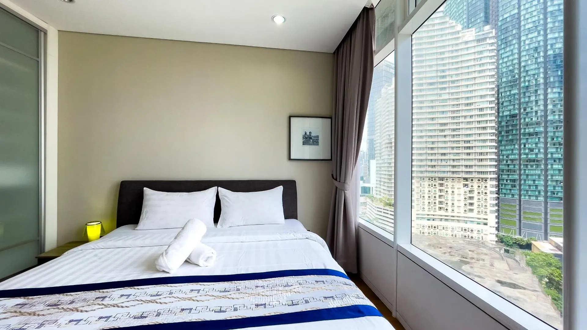 Vortex Klcc Suites By Homestay كوالالمبور شقة